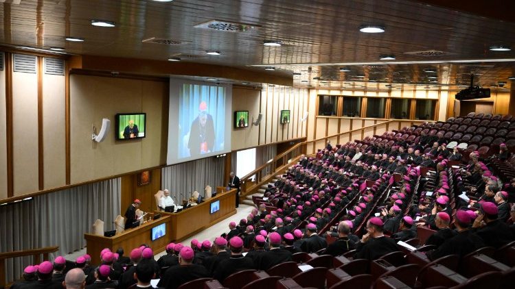 Լեւոն ԺԴ. հանդիպումը նորանշանակ եպիսկոպոսներու հետ