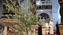 The Pope meeting in Saint Peter's Basilica with the faithful from Umbria taking part in the Jubilee pilgrimage