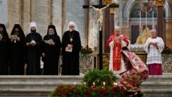 Juma 59 la Kuombea Umoja wa Wakristo linalonogeshwa na kauli mbiu: “Mwili mmoja, na Roho mmoja, kama na mlivyoitwa katika tumaini moja la wito wenu.” Efe 4:4. 