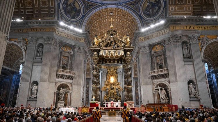 Nella Basilica vaticana la Veglia per il Giubileo della Consolazione