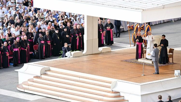 Papieskie rozważanie poświęcone było tajemnicy Wielkiej Soboty