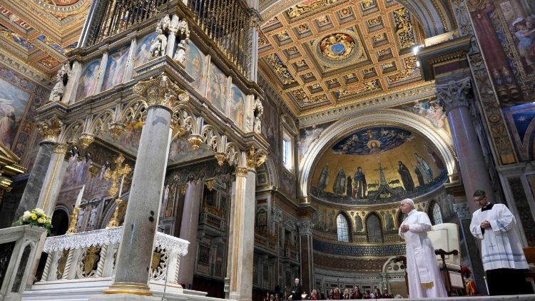 Leonas XIV Laterano bazilikoje 2025 m. rugsėjo 19 d. 