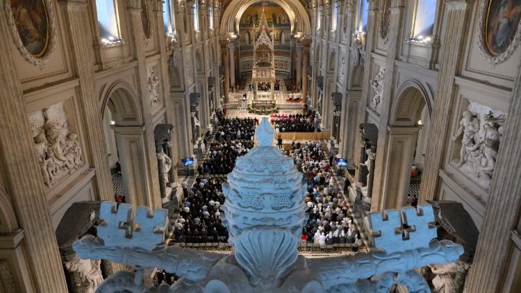 Diec&eacute;zn&iacute; shrom&aacute;žděn&iacute; v Later&aacute;nsk&eacute; bazilice