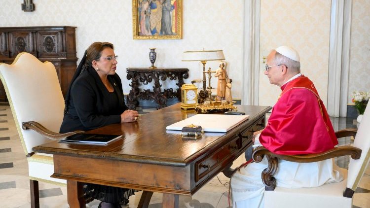 2025.09.19 S.E. la Signora Iris Xiomara Castro Sarmiento, Presidente della Repubblica di Honduras