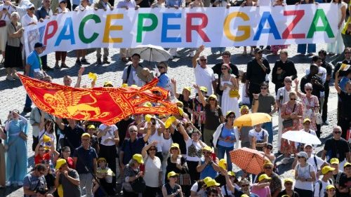 Lev XIV.: Budoucnost v Gaze nelze založit na násilí, nuceném exilu a pomstě 