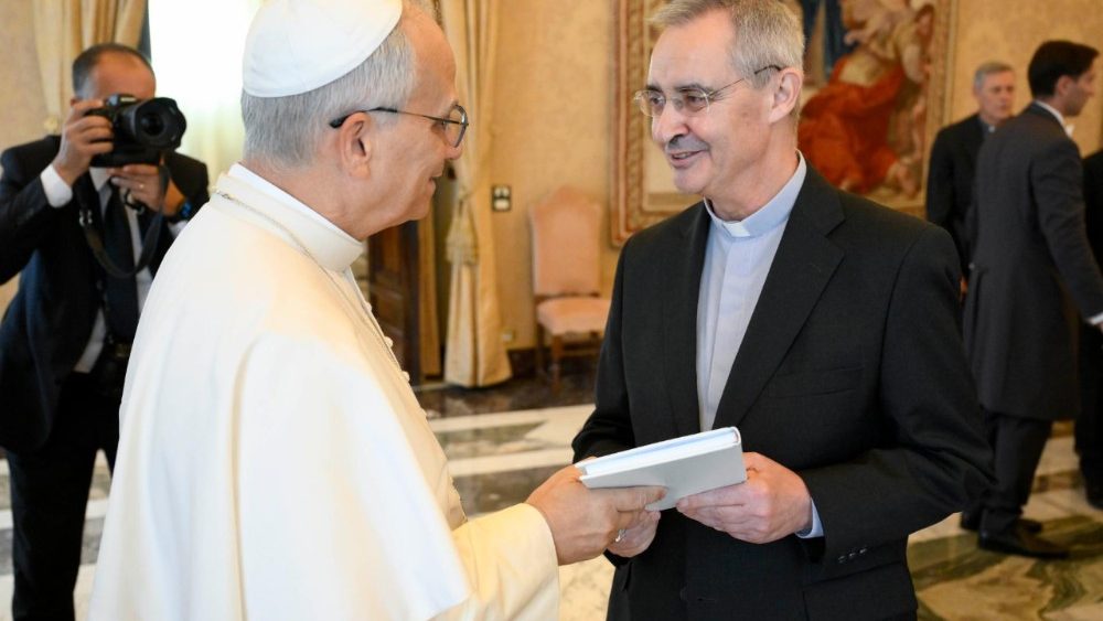 Папская аўдыенцыя для рэдкалегіі і аўтараў часопіса “La Civiltà Cattolica”