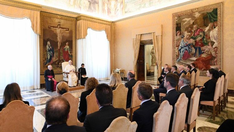 Папата с Работната група за междукултурен и междурелигиозен диалог