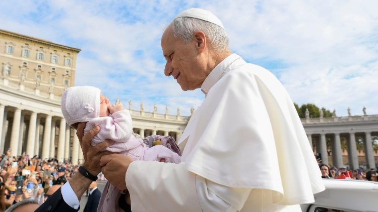 Перад пачаткам агульнай аўдыенцыі