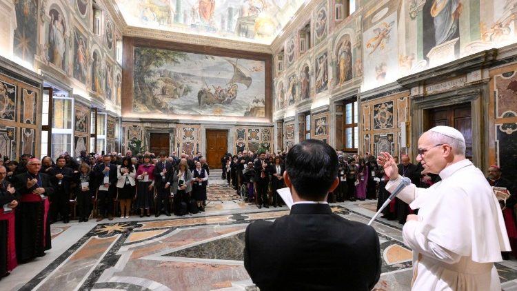 Leon XIV zauważył, że starość jest pewnego rodzaju antidotum na mentalność, która ocenia życie przez pryzmat bogactwa, sukcesu czy władzy