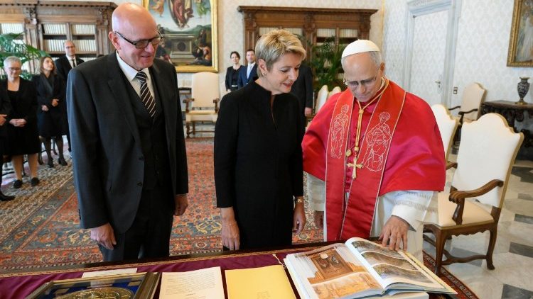 Wakati wa kubadilishana zawadi