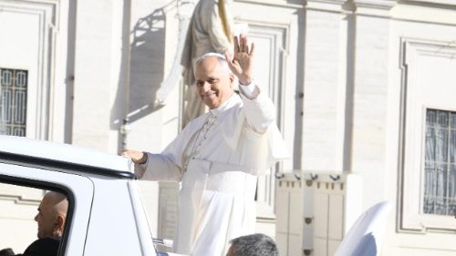 Leon XIV: Zmartwychwstanie zmienia sens naszego życia 