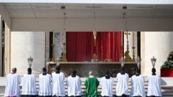 Литургия за Юбилея на богопосветения живот