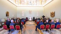 Delegation för stiftelsen Hjälp till kyrkan som lider (Aid to the Church in Need ACN) i audiens hos påve Leo XIV oktober 2025