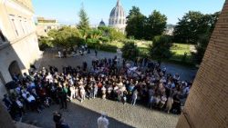 2025.10.11 Incontro con i Dipendenti del Dicastero della Comunicazione - Palazzina Leone XIII