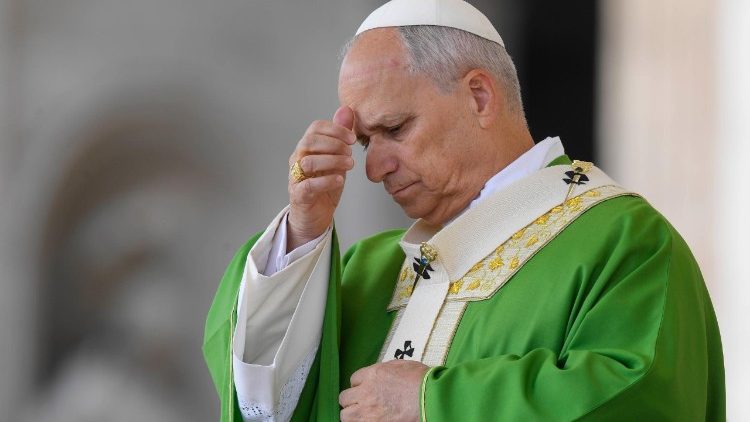 Leone XIV in Piazza San Pietro per il Giubileo della Spiritualità mariana