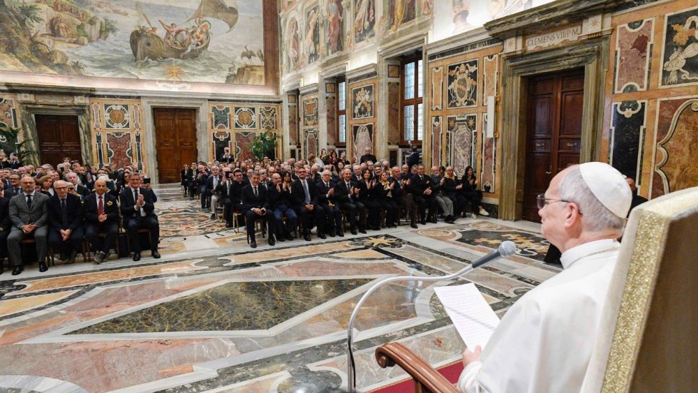 Аўдыецыя для членаў рады па барацьбе з ліхвярствам