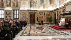 Папата с членовете на Италианския национален съвет за борба с лихварството