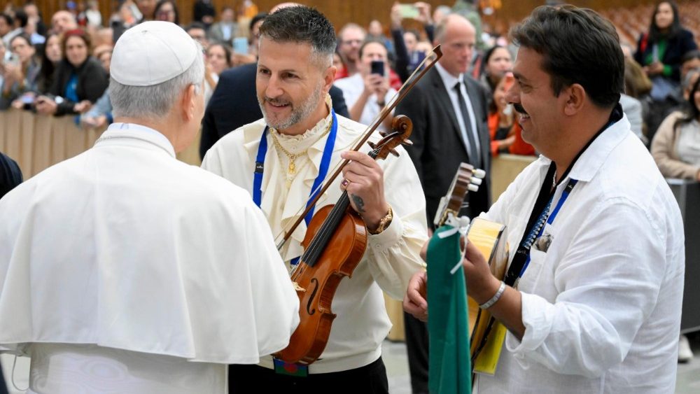 2025.10.18 Pjesëmarrës në Jubileun e Romëve, Sintëve dhe Endacakëve