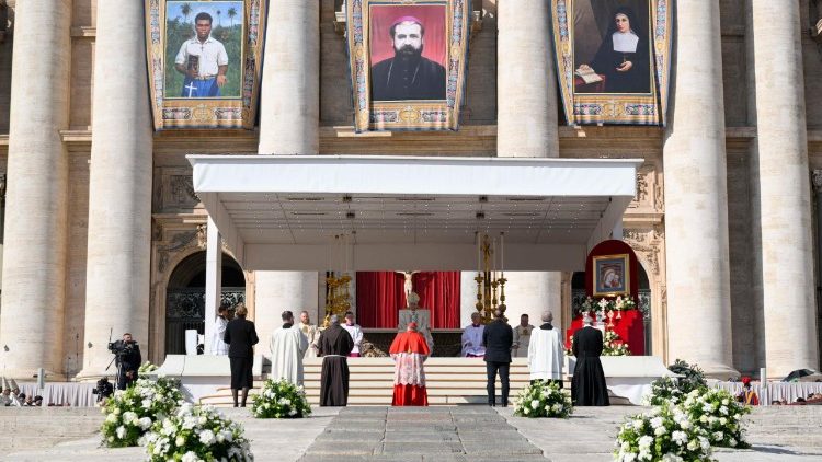 2025.10.19 Santa Messa e Canonizzazione