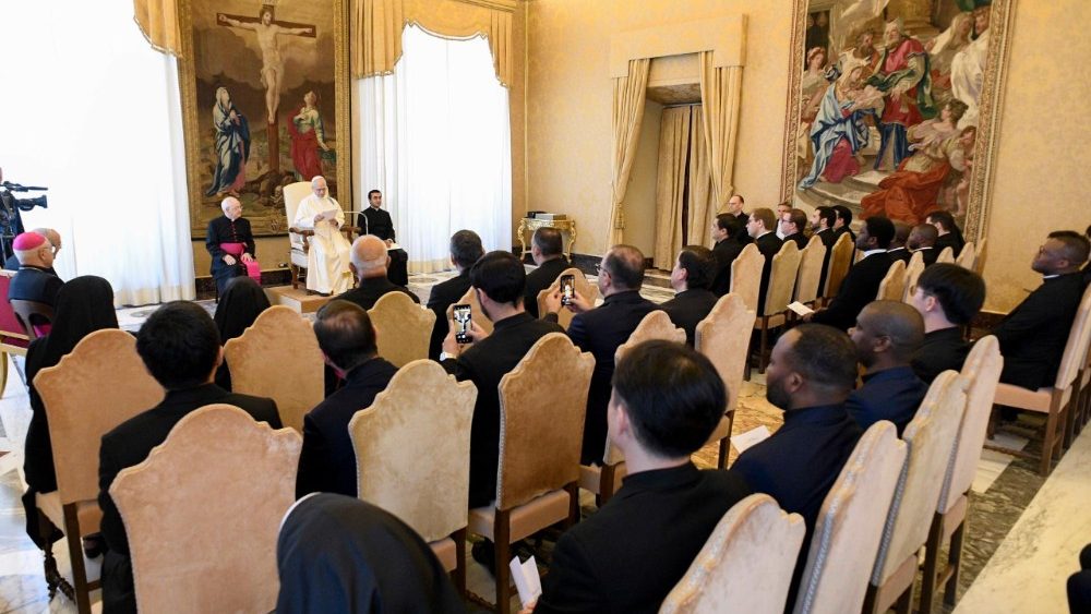 La Leon al XIV-lea, comunitatea Colegiului Pontifical Portughez din Roma