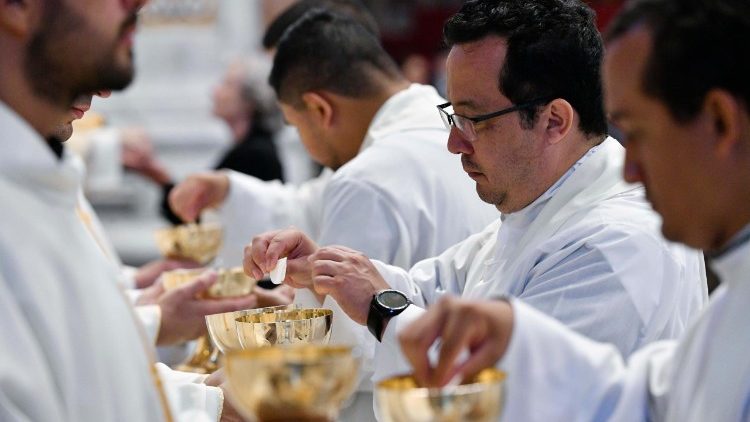 Participación de sacerdotes venezolanos en la Basílica de San Pedro  