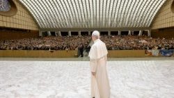 Pútnici, ktorí sa zúčastnili včera kanonizácie nových svätých