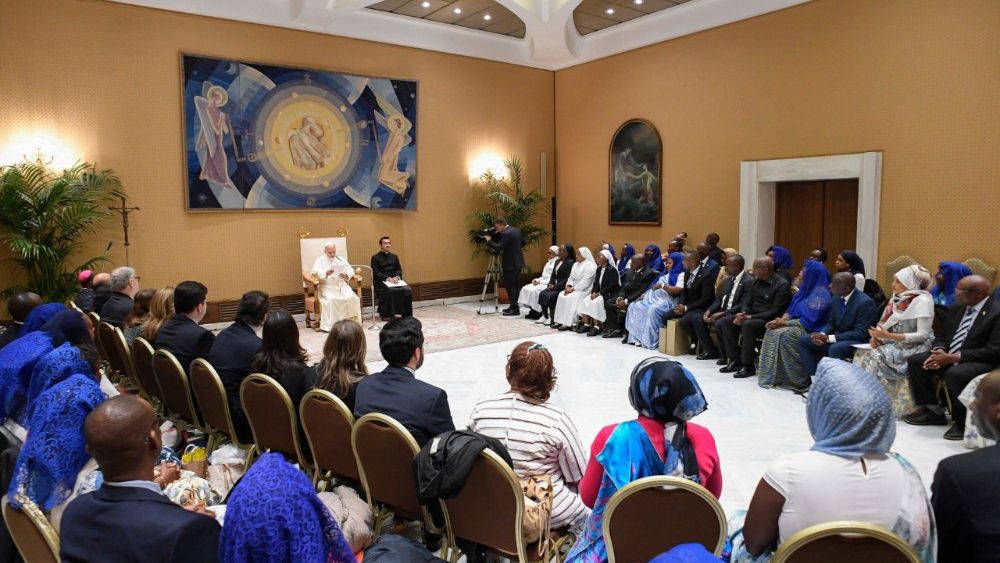 2025.10.22 Delegazione della "FraternitÃ  Mons. Courtney"