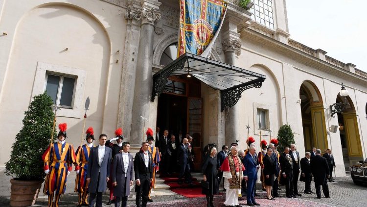 2025.10.23 Le Loro MaestÃ  il Re Carlo III d'Inghilterra con la Regina Camilla