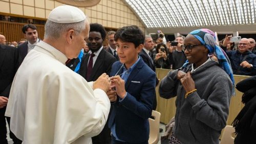 El Papa: Los Movimientos populares, antídoto contra la indiferencia