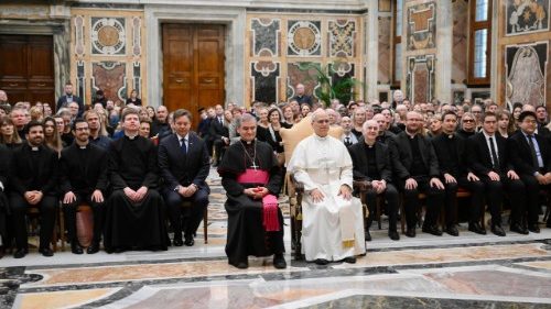 Papież do pielgrzymów z Estonii: bądźcie gotowi dzielić się wiarą