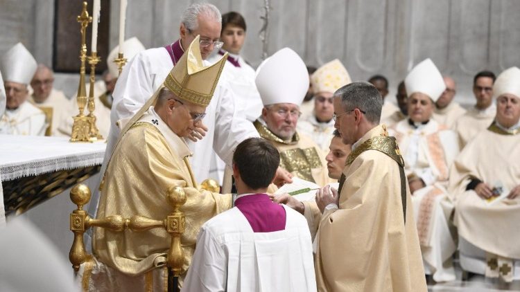 Święcenia biskupie abp Mirosława Wachowskiego