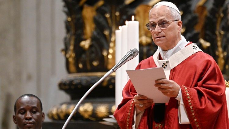 El Santo Padre durante la homilía: "Cuando encontramos a Cristo en nuestras vidas: nos abrimos a una verdad capaz de cambiar nuestras vidas"