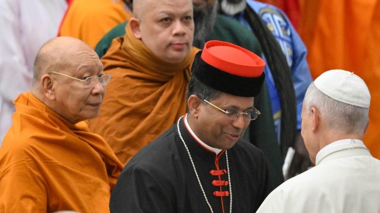 Il Papa all’evento “Camminando insieme nella speranza” per celebrare i 60 anni della Nostra Aetate insieme al cardinale Koovakad