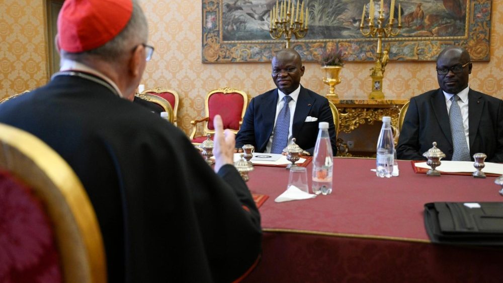 Rozhovory na státním sekretariátu Svatého stolce