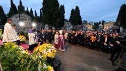 Papst Leo XIV. bei der Allerseelen-Messe auf dem Verano-Friedhof an diesem Sonntag