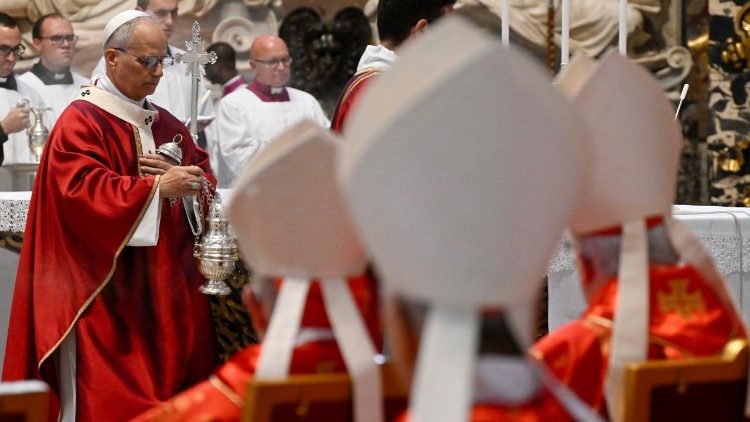 Заупокойна литургия във Ватикана