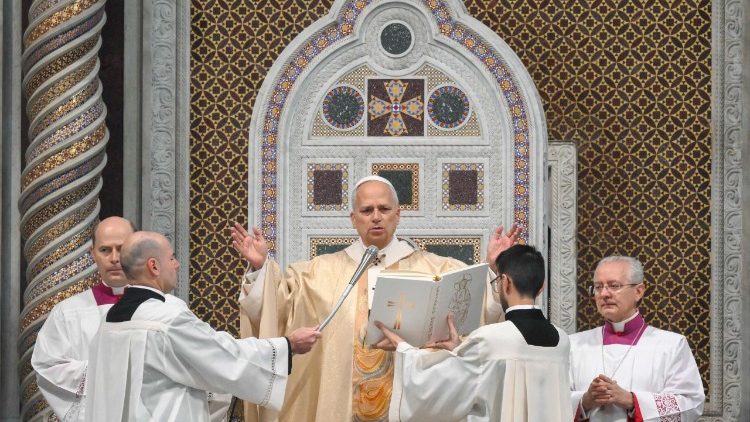 Popiežius Leonas XIV Romos katedroje