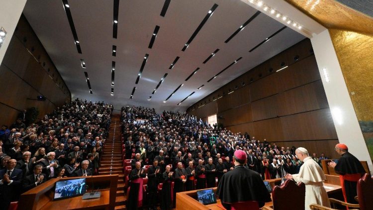 Papa Leoni XIV përuron vitin e 253-të akademik në Universitetin Papnor të Lateranit