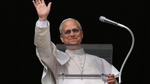 Il Papa: i cristiani&nbsp;perseguitati, testimoni di verit&agrave;, giustizia e speranza