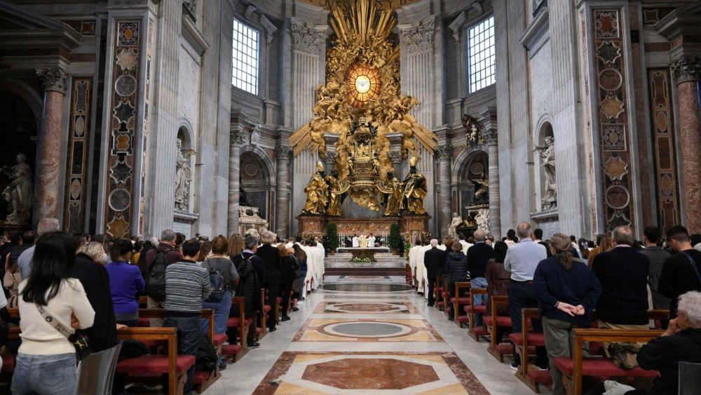 2025.11.17 Santa Messa per il personale di ruolo diplomatico della Santa Sede 