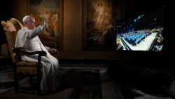 Papež pozdravlja mlade Američane