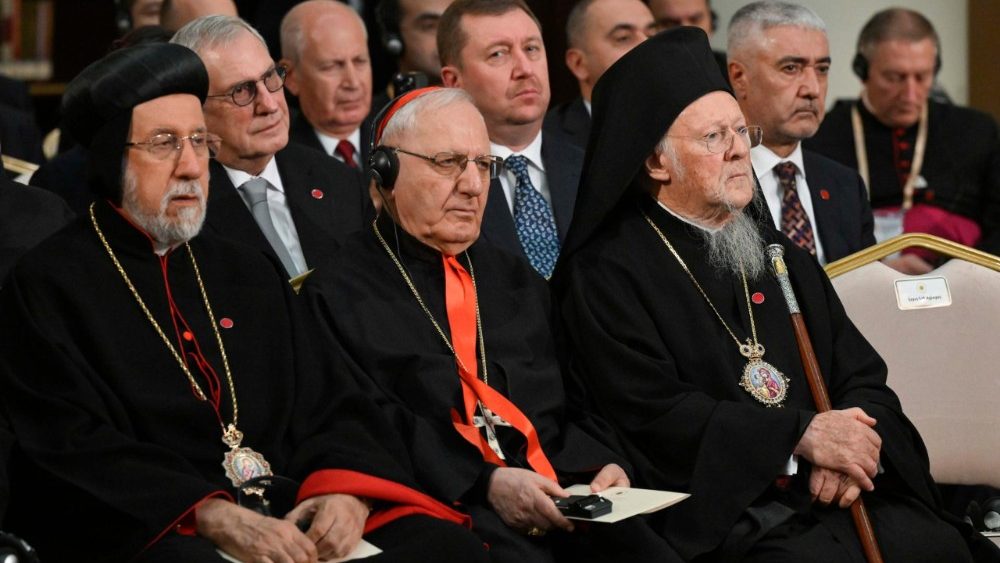 Зварот Льва XIV да прадстаўнікоў улад, грамадзянскай супольнасці і дыпкорпуса