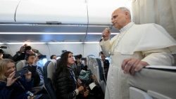 Разможа з журналістамі падчас пералёту з Турцыі ў Ліван