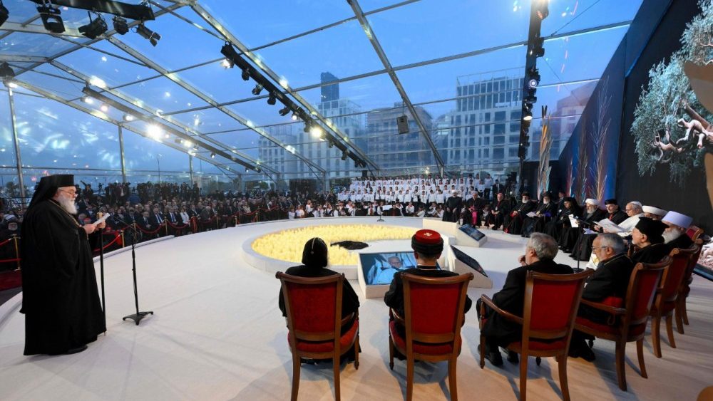 2025.12.01 Viaggio Apostolico in Libano - Incontro Ecumenico e Interreligioso in Piazza dei Martiri a Beirut