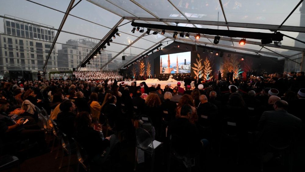 2025.12.01 Viaggio Apostolico in Libano - Incontro Ecumenico e Interreligioso in Piazza dei Martiri a Beirut