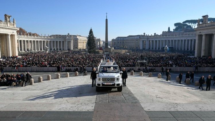 Papa Leão XIV durante a Audiência Geral