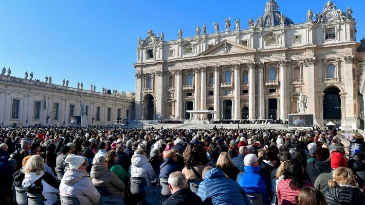 Una vista di Piazza San Pietro