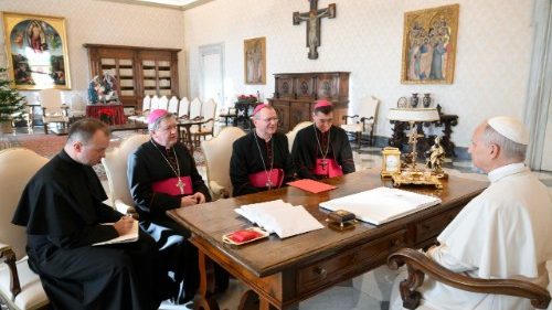 Prezydium KEP podczas audiencji u Ojca Świętego