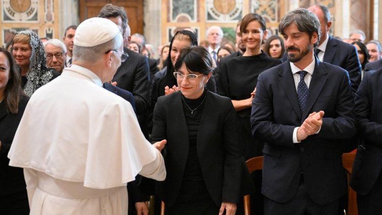 O Papa com professores e alunos do Pontifício Instituto de Arqueologia Cristã