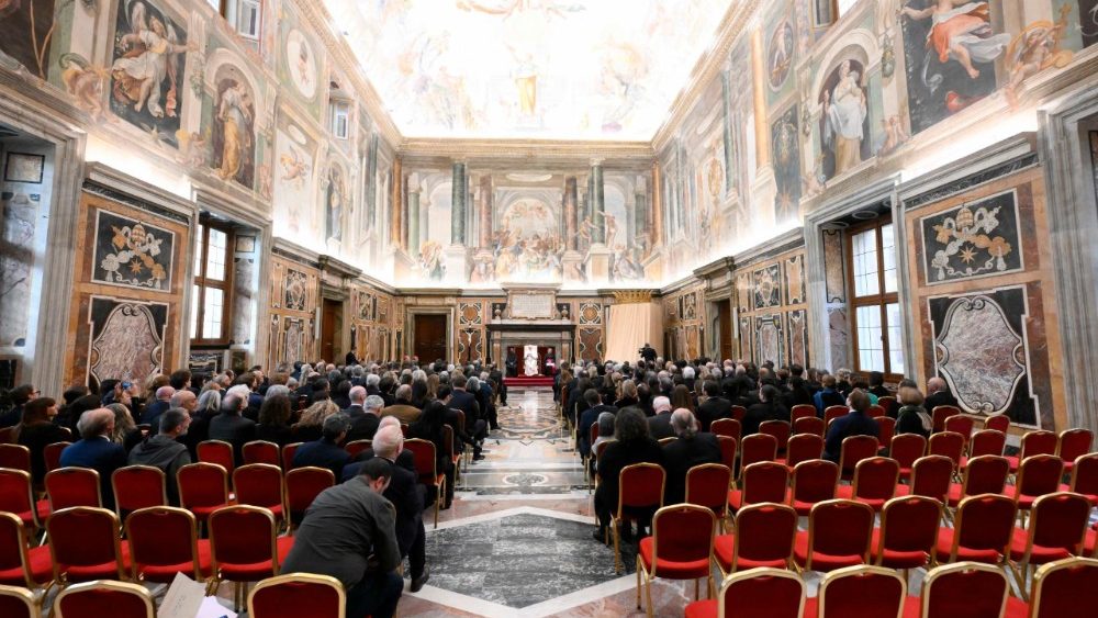2025.12.11 Docenti e Studenti del Pontificio Istituto di Archeologia Cristiana